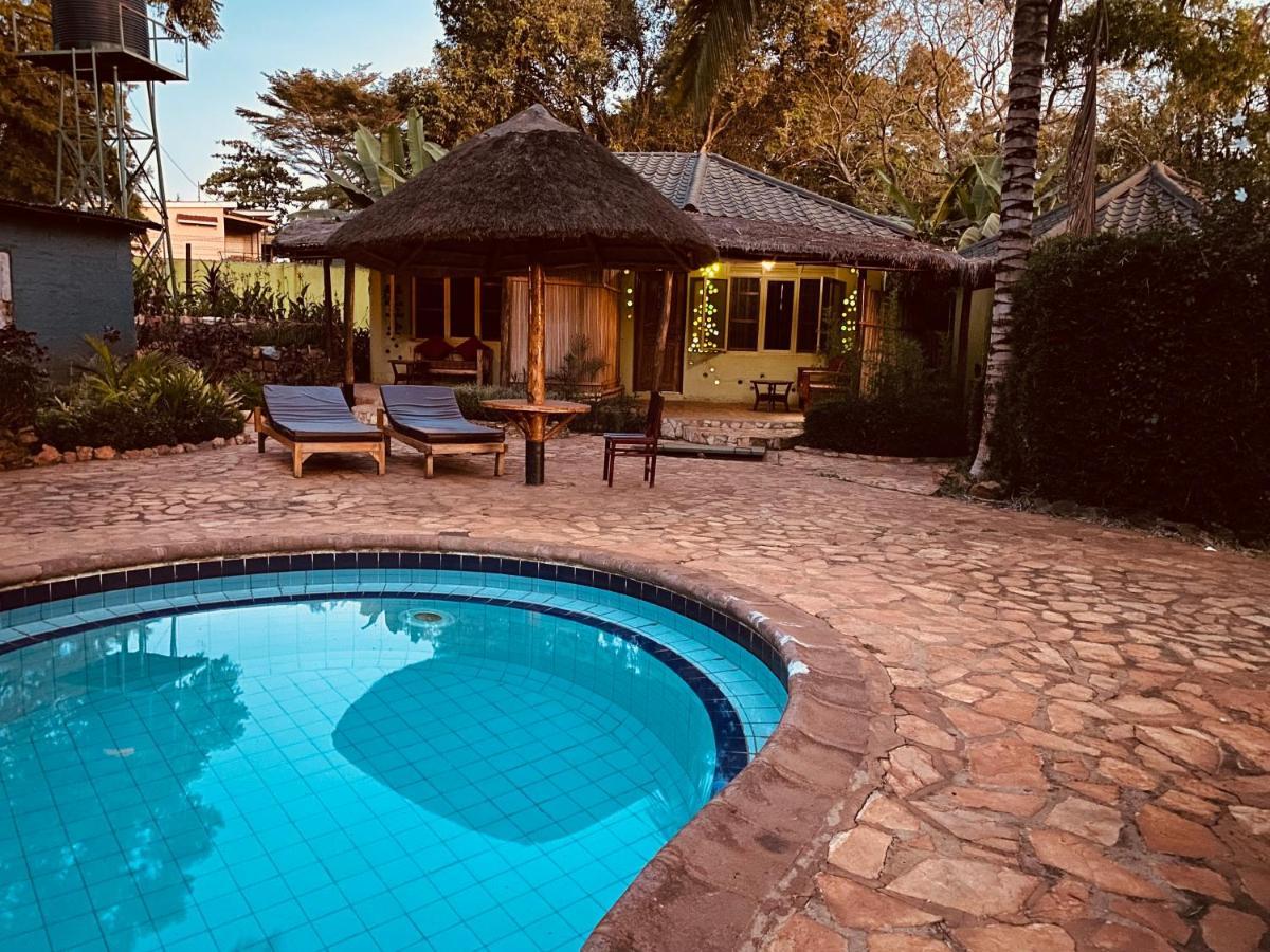 Afro Smile Hotel & Guest House - Jinja Exteriér fotografie