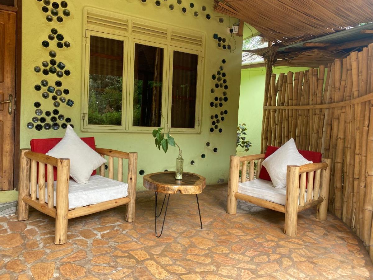 Afro Smile Hotel & Guest House - Jinja Exteriér fotografie